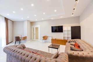 Апарт-отели Odisea Apart Hotel Батуми Апартаменты с 3 спальнями-2