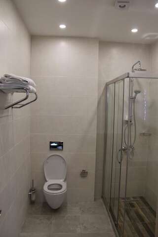 Апарт-отели Odisea Apart Hotel Батуми Апартаменты с 3 спальнями-10