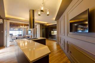 Апарт-отели Odisea Apart Hotel Батуми Апартаменты в пентхаусе-3